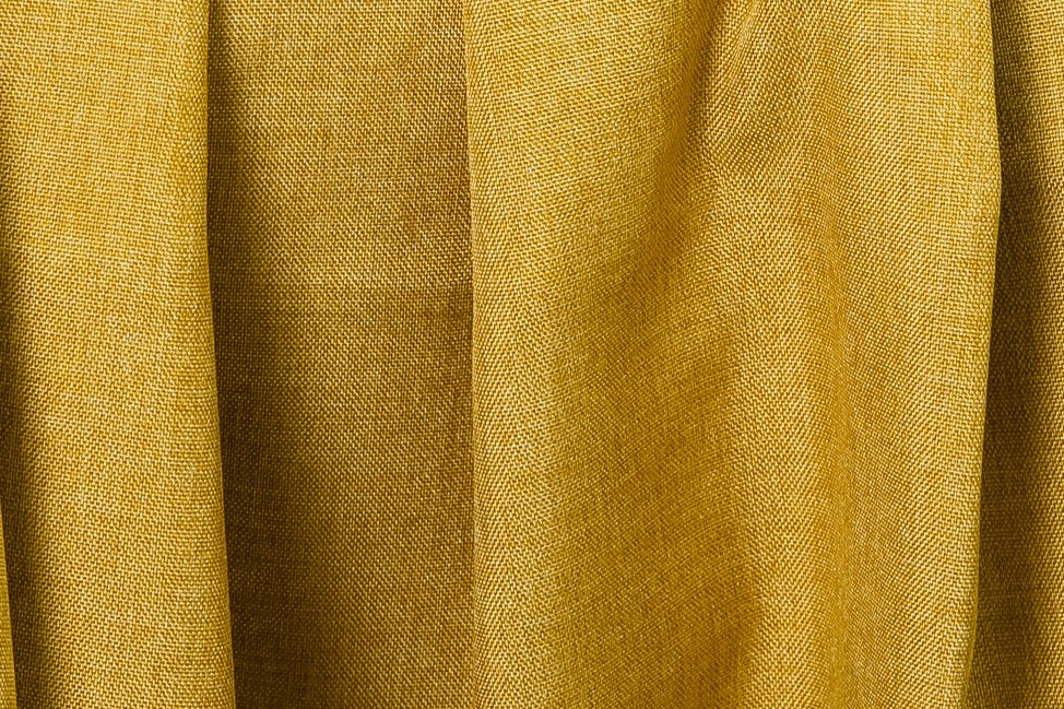 Mantel Mostaza cuadrado 3.60